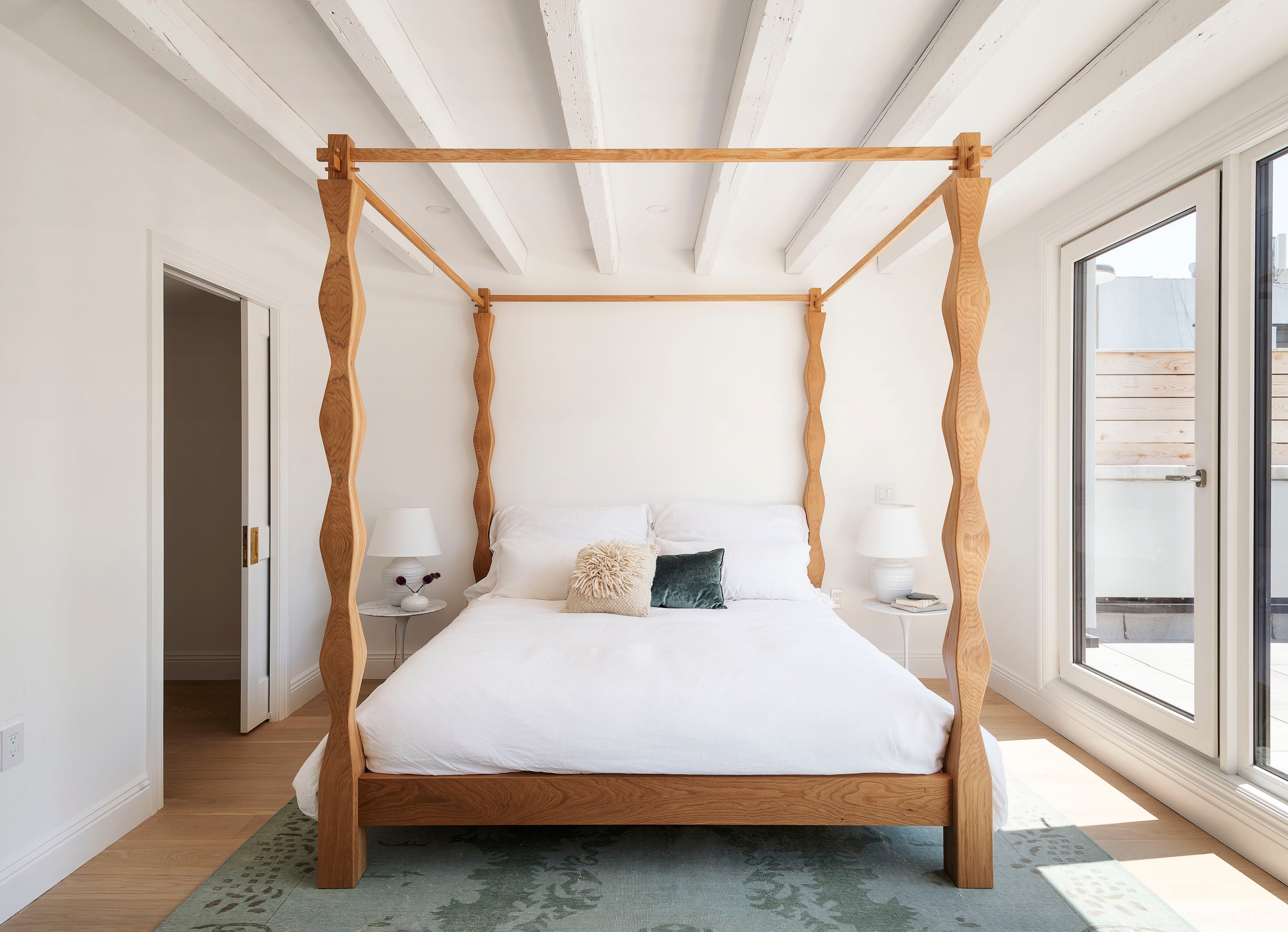 Totem Bed – Icon Design